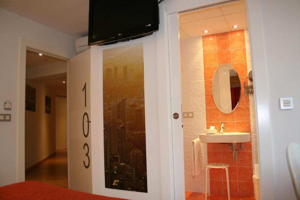 Hotel Fetiche Alojamiento Con Encanto Бенідорм Номер фото